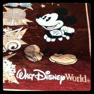 Disney Mickey Mouse Throw